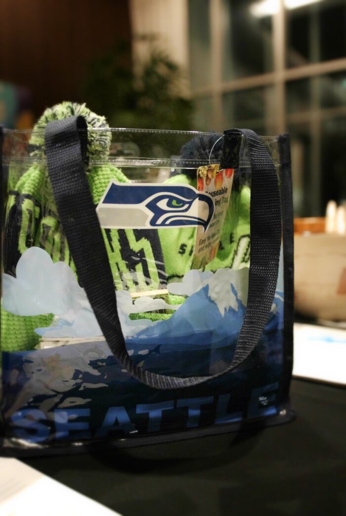 Seattle Corporate Silent Auction Seahawks Prize Embassy Suites